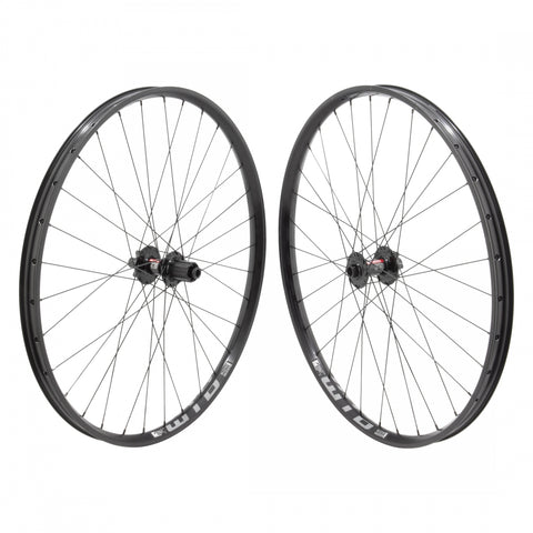 WHL PR 27.5 584x30 WTB KOM TRAIL TCS 2.0 i30 BK DISC 32 DT 370 8-10sCASS 6B 15mm 12mm BK 142mm SAPIM RACE 2.0/1.8 BK